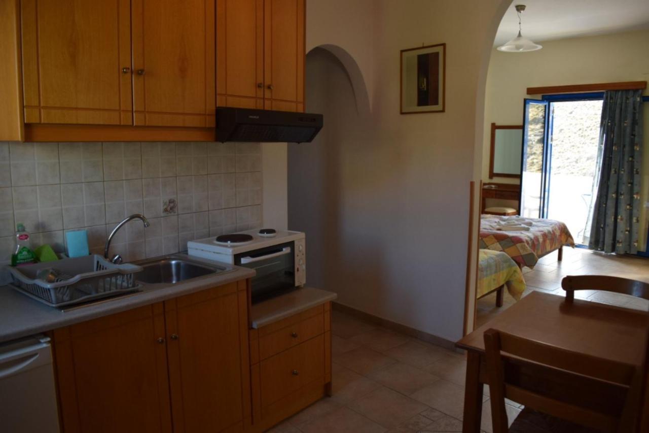 Mesohori Studios Sfakia Luaran gambar
