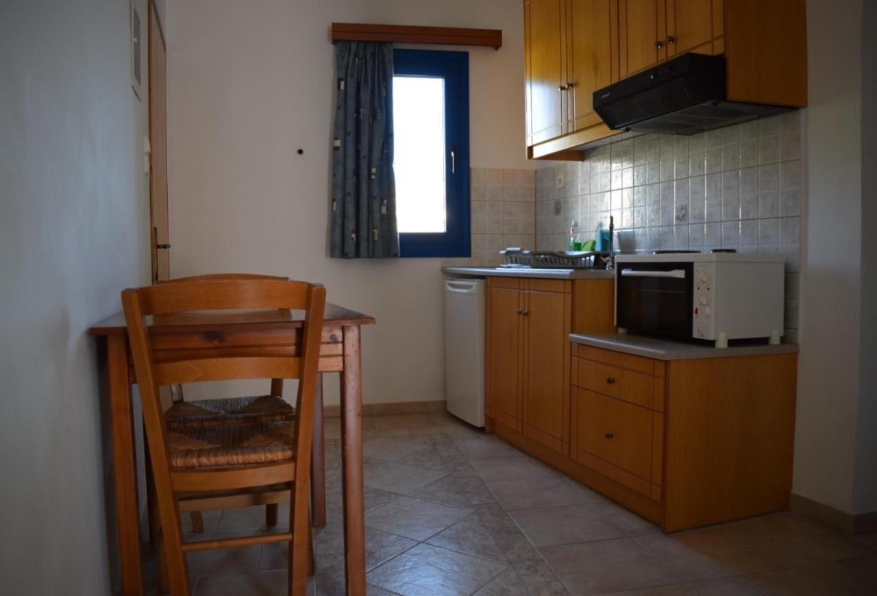 Mesohori Studios Sfakia Luaran gambar