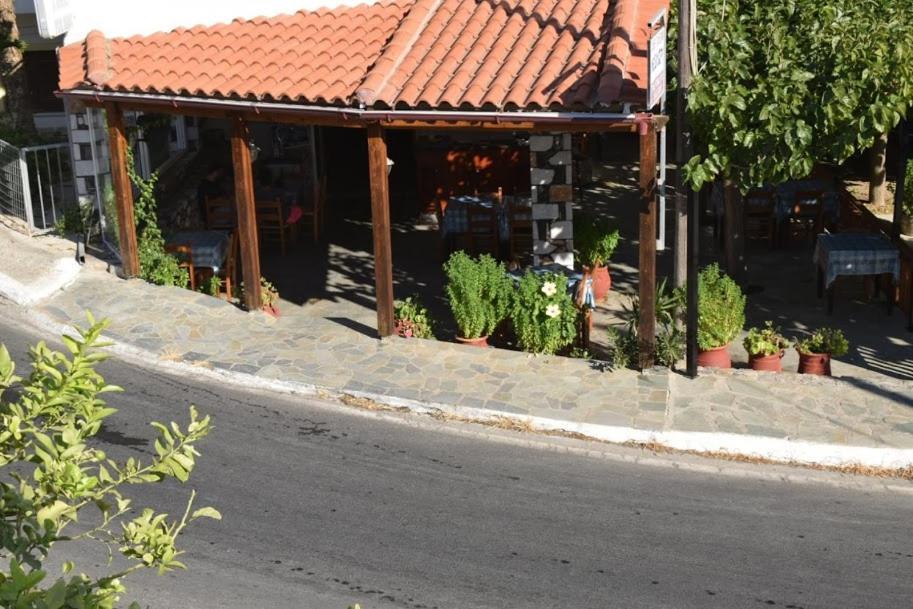 Mesohori Studios Sfakia Luaran gambar
