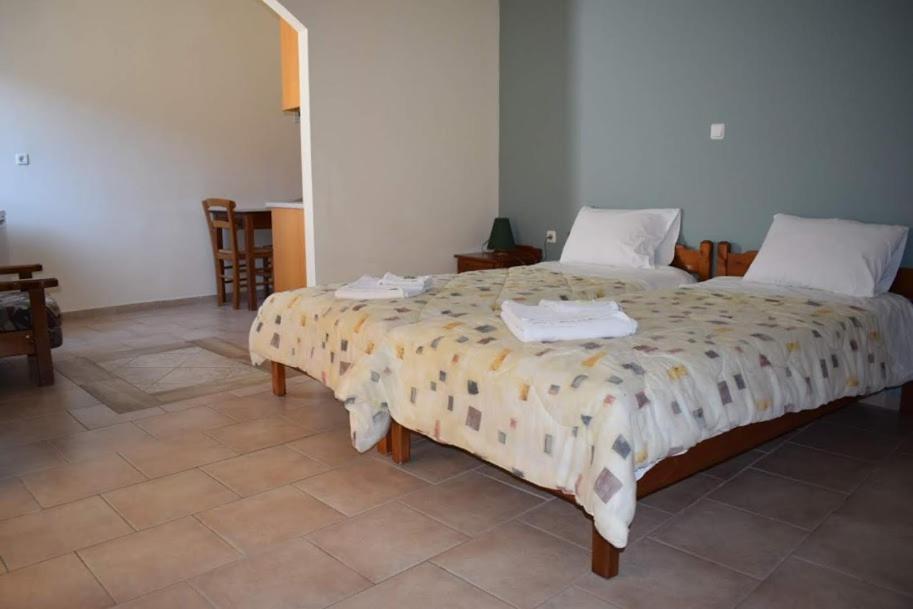 Mesohori Studios Sfakia Luaran gambar