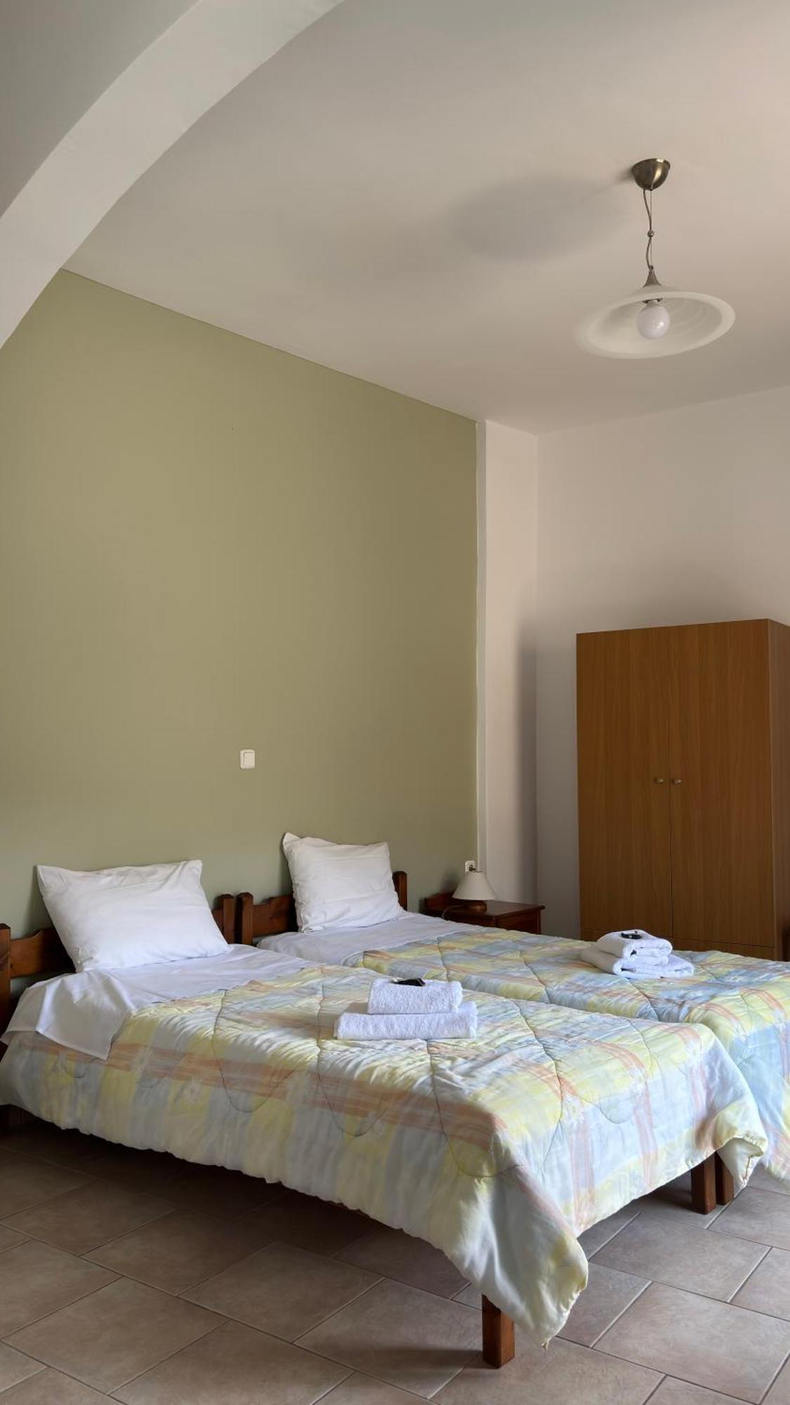 Mesohori Studios Sfakia Luaran gambar