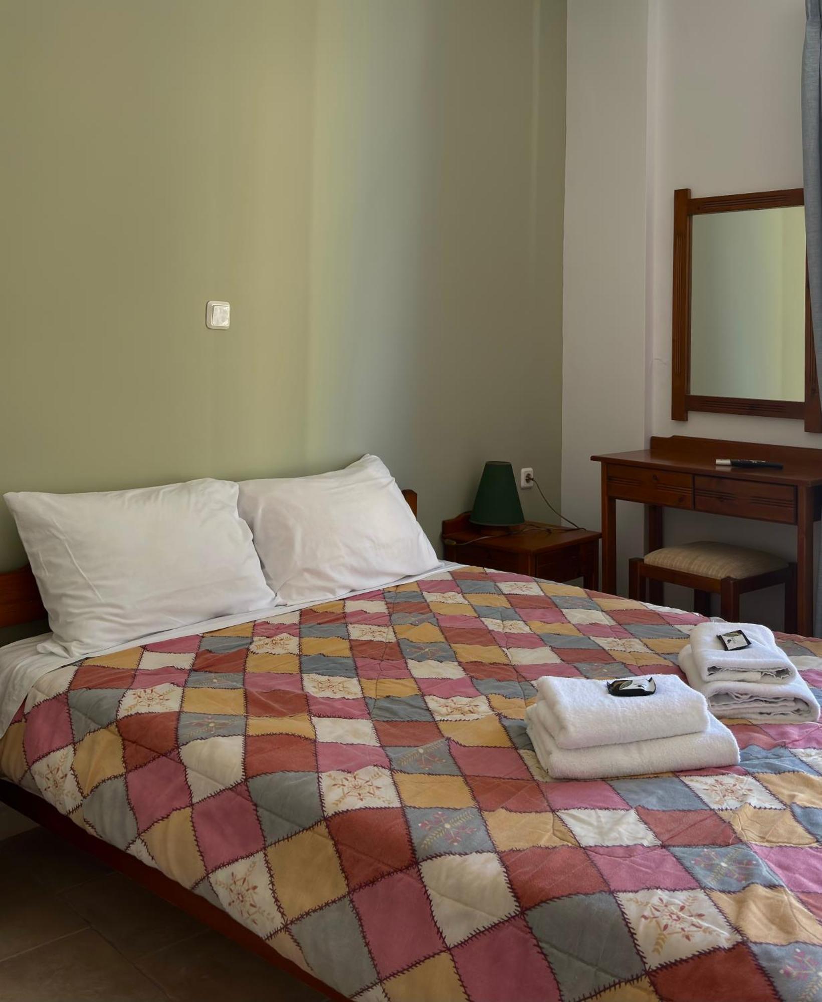 Mesohori Studios Sfakia Luaran gambar